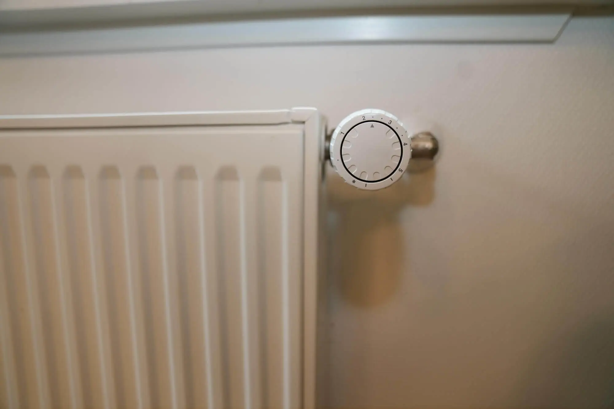 Radiator med termostat